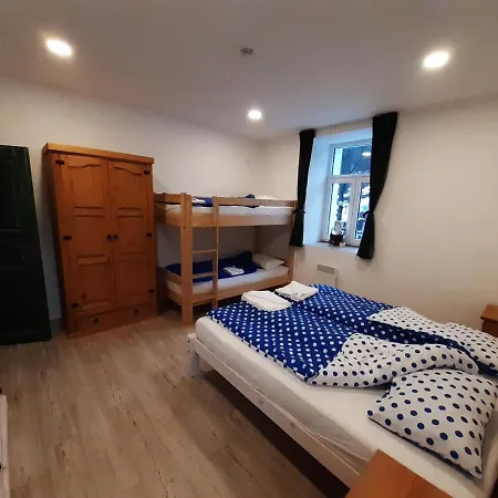 Pod Marianskymi Schody *