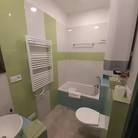 Pod Marianskymi Schody Apartment *