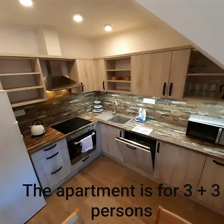 Apartment Pod Marianskymi Schody Albrechtice v Jizerskych horach