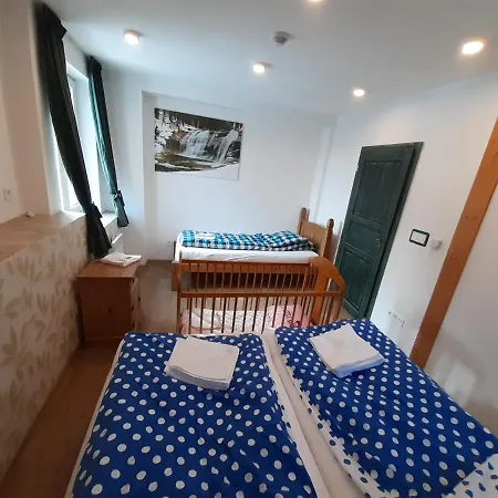 Pod Marianskymi Schody Apartment Albrechtice v Jizerskych horach