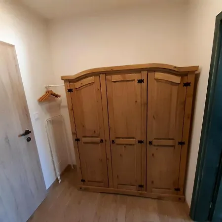 Pod Marianskymi Schody Apartment