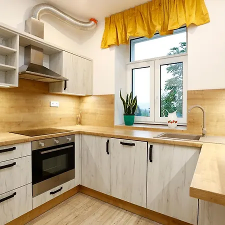 Apartment Pod Marianskymi Schody Albrechtice v Jizerskych horach
