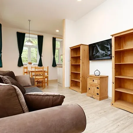 Pod Marianskymi Schody Apartment