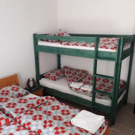 Pod Marianskymi Schody *